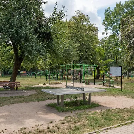 Czerniakowska Comfy By Bookinghost Daire