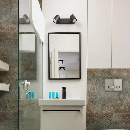 Czerniakowska Comfy By Bookinghost Daire *