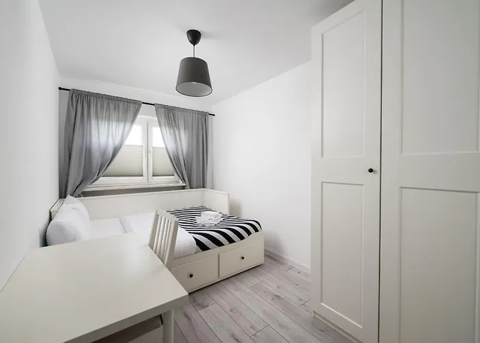 Apartament Czerniakowska Comfy By Bookinghost *