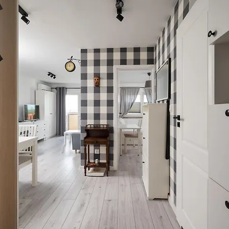 Czerniakowska Comfy By Bookinghost Appartement